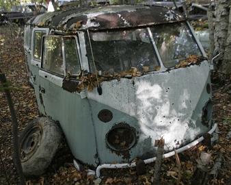 Coches abandonados en el bosque de Pownal