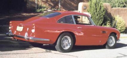 Aston Martin DB4. Vista trasera.