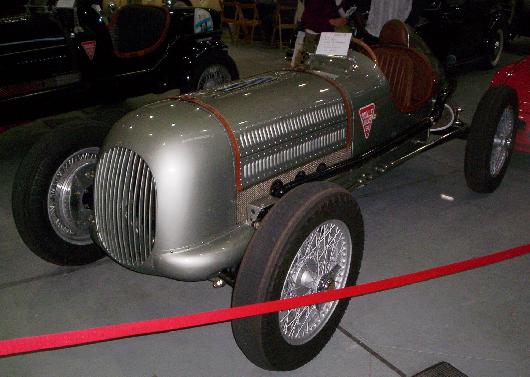 Coche Antiguo de carreras.