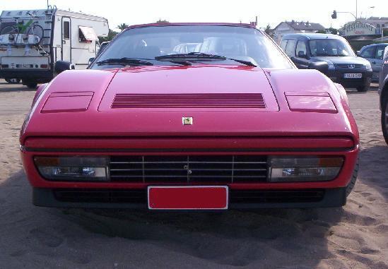 Ferrari 328 GTS. Vista Frontal