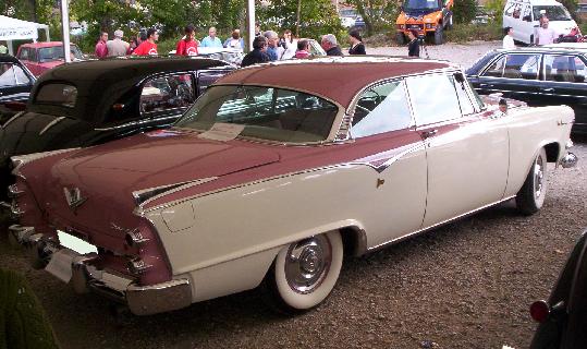 Dodge Royal Custom Coupé La femme