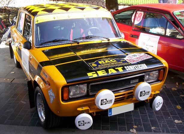 SEAT 124