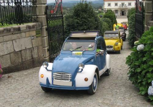 III Concentraci&oacute;n de Citro&euml;n 2CV de las R&iacute;as Baixas