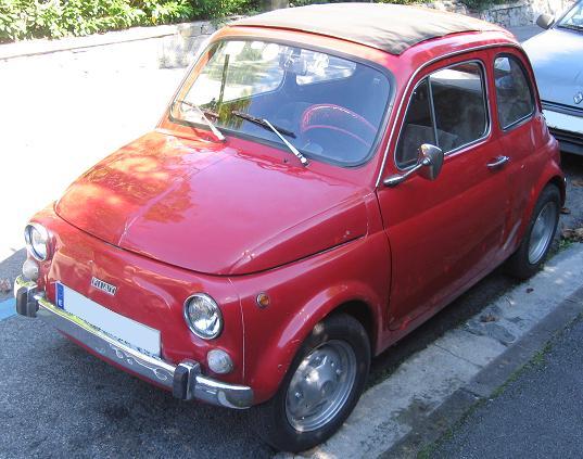 FIAT 500 descapotable. Techo de lona.