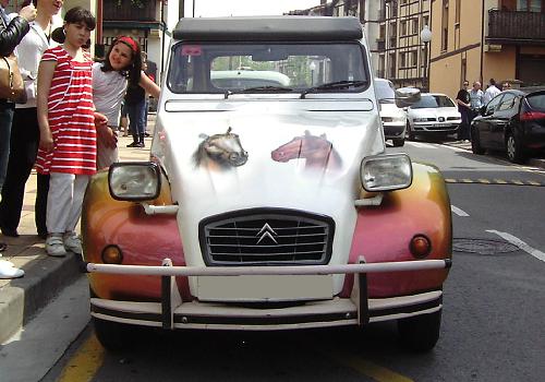 Citroën 2CV. II encuentro Motor Clásico.