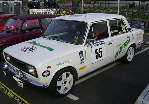 III Muestra Motor-Época de Beasain. SEAT 124 
