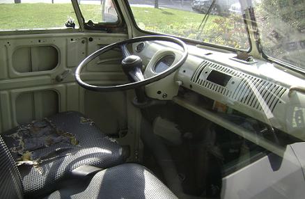 Volkswagen T1. Interior. Plazas delanteras