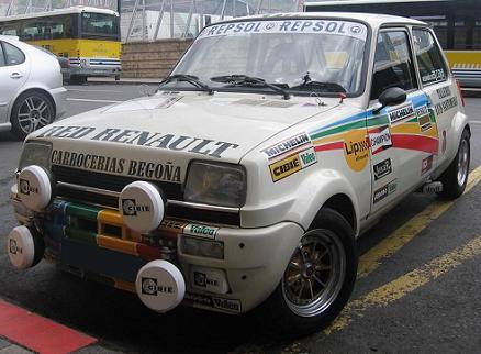 Renault 5 Preparado para Rally. Vista Frontal.