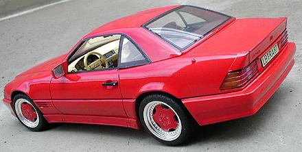 Mercedes 500 SL. Vista trasera.