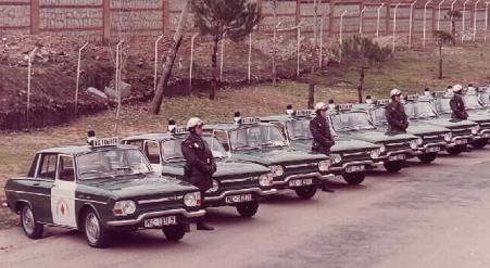 Renault 10. Agrupación de tráfico de la Guardia Civil.