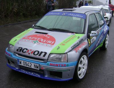 Reanult Clio Maxi. Carrocería Matter.