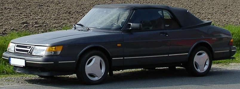 Saab 900 Cabrio. Vista lateral.