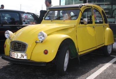 Citroën 2CV. Travesia Bidasoa 2014.